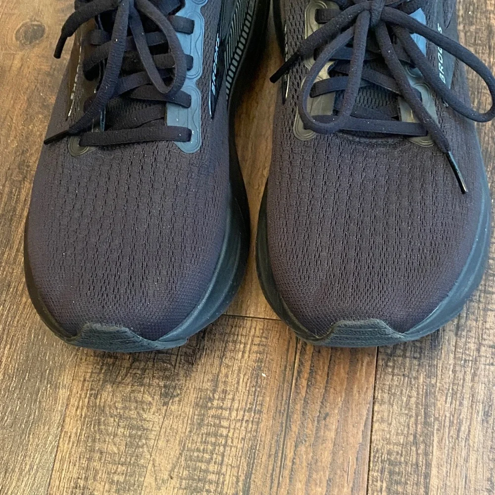 Brooks Glycerin 21 Gts Black Athletic Shoes - Picture 12 of 12